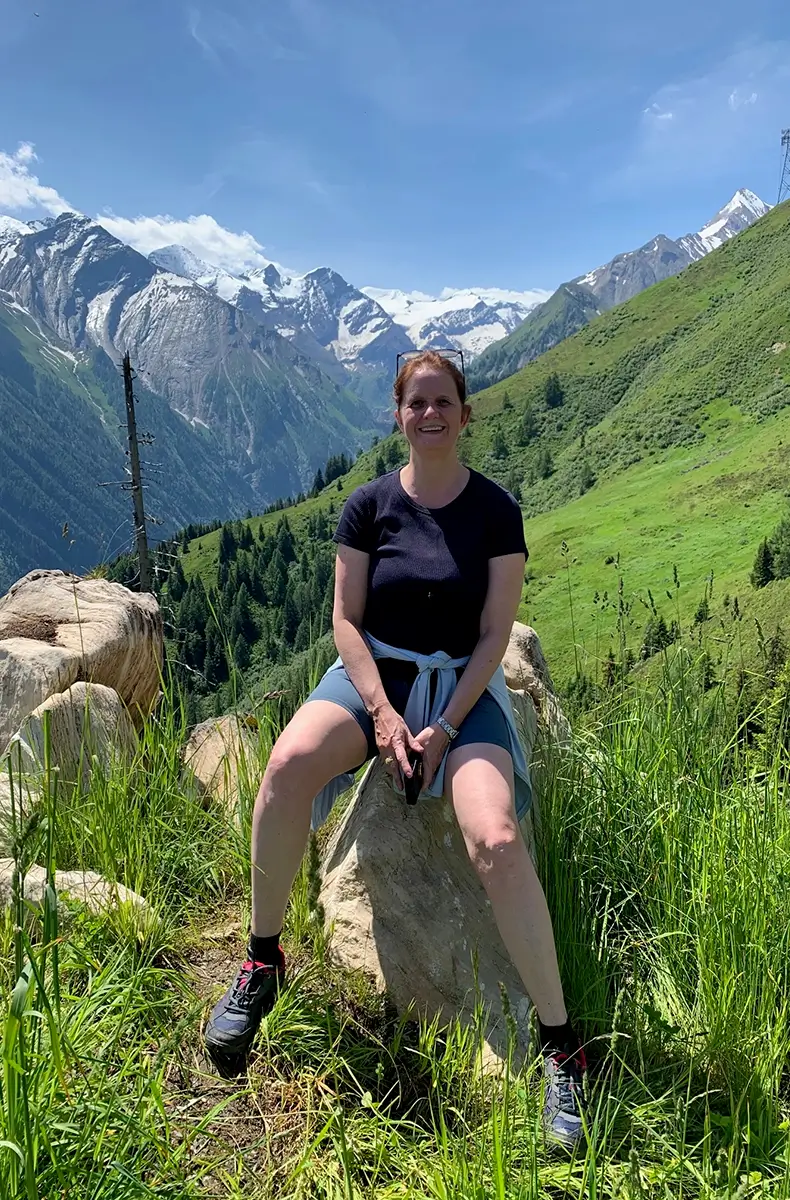 Tammy of Wanderlustria on a hike on the Maiskogel
